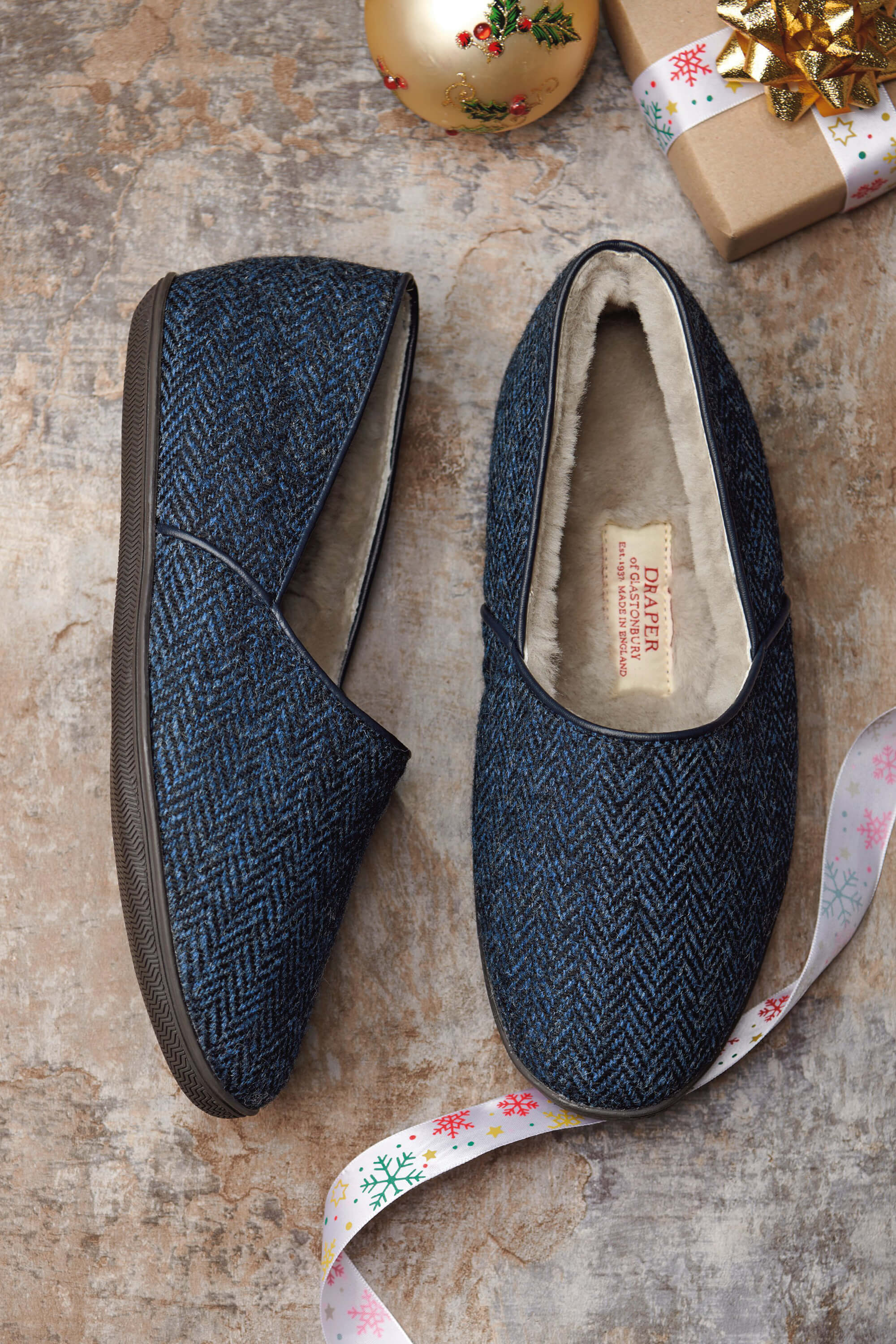 Harris tweed 2025 boxed slippers